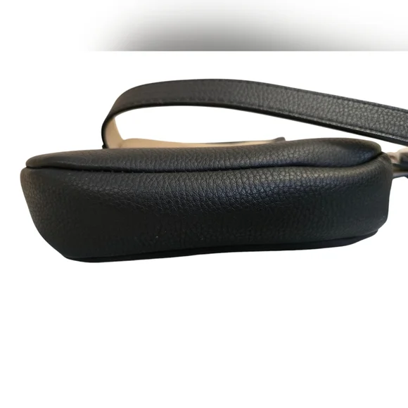 Vince Camuto Black Fanny Pack - Picture 5 of 8